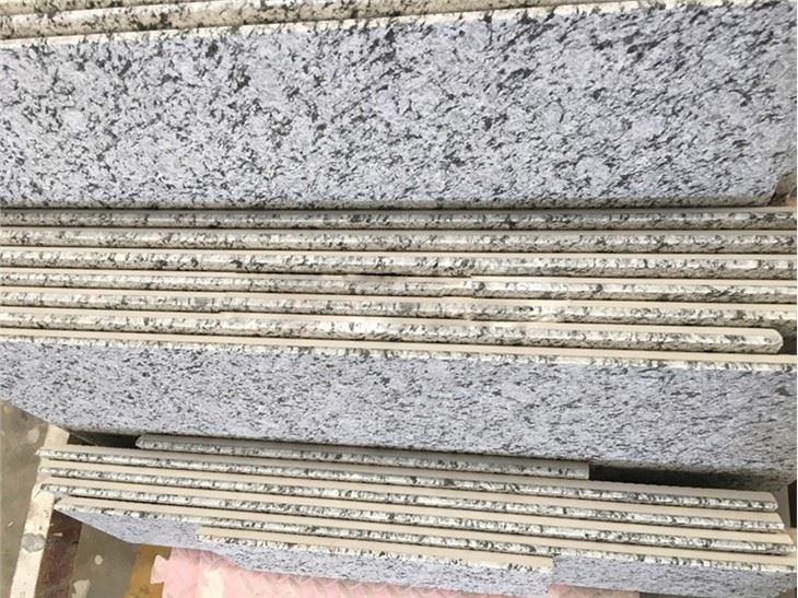Spray White Granite Laminated Ceramic
